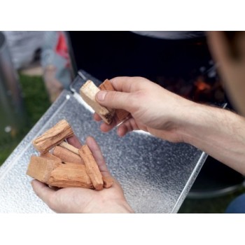 APPLE WOOD CHUNKS FOR SMOKING