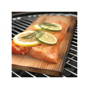 2 LARGE WESTERN RED CEDAR SMOKING WOOD PLANKS WEBER