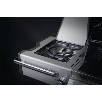 BARBACOA NAPOLEON PRESTIGE PRO 825 CON QUEMADOR LATERAL DE POTENCIA, QUEMADORES INFERIORES Y TRASEROS INFRARROJOS INOX