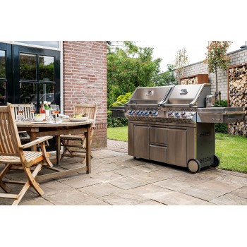 BARBACOA NAPOLEON PRESTIGE PRO 825 CON QUEMADOR LATERAL DE POTENCIA, QUEMADORES INFERIORES Y TRASEROS INFRARROJOS INOX