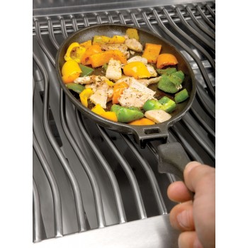 CAST IRON SKILLET WITH TRAY NAPOLEON