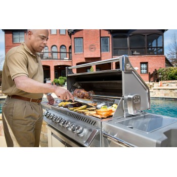 BARBACOA NAPOLEON PRESTIGE PRO 665 CON QUEMADOR LATERAL Y TRASERO INFRARROJOS INOX DE GAS NATURAL