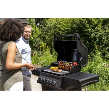 BARBACOA NAPOLEON PHANTOM ROGUE SE 425 CON QUEMADOR LATERAL Y TRASERO INFRARROJOS NEGRO MATE