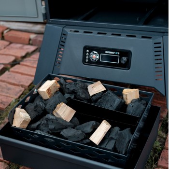 CHARCOAL DIGITAL SMOKER 40'' MASTERBUILT