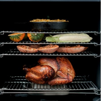 CHARCOAL DIGITAL SMOKER 40'' MASTERBUILT