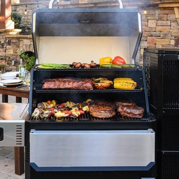 BARBACOA DE CARBÓN / AHUMADOR GRAVITY SERIES 1050 MASTERBUILT (MCG1050G)