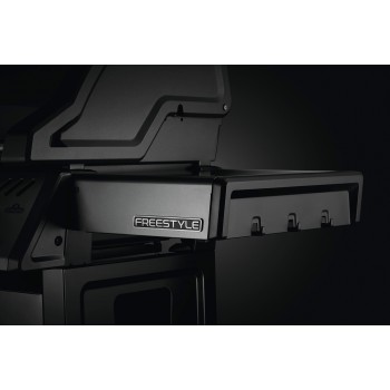 BARBACOA NAPOLEON FREESTYLE 425 CON QUEMADOR LATERAL SIZZLE ZONE